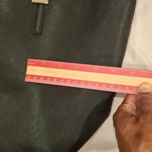 Kate Spade Medium Tote Bag - Picture 8 of 9